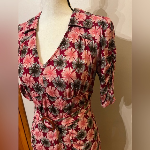 Chadwick’s dress - Picture 6 of 11